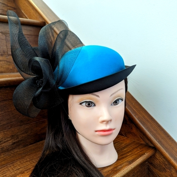 Vintage Teal and black fascinator hat and hat box - Picture 1 of 12